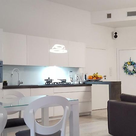 Apartamenty Lazurowy I Sloneczny Z Darmowym Parkingiem Strzezonym เยเลเนียกูรา ภายนอก รูปภาพ