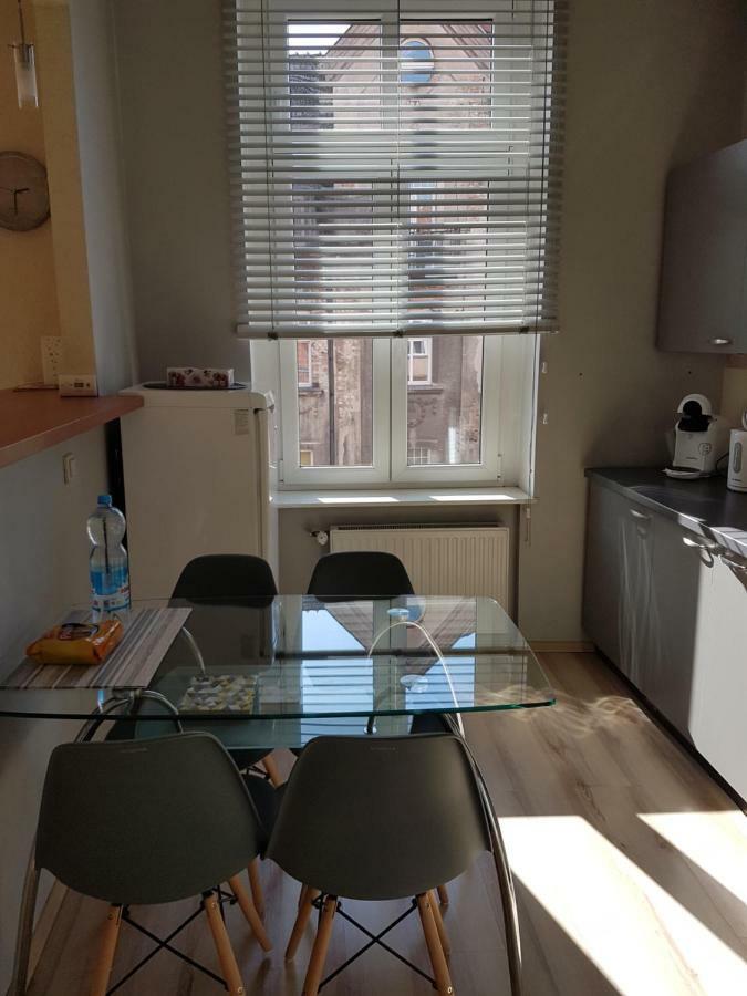 Apartamenty Lazurowy I Sloneczny Z Darmowym Parkingiem Strzezonym เยเลเนียกูรา ภายนอก รูปภาพ